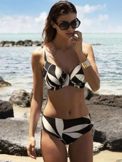 FANTASIE Ile De Re Gathered Full Cup Bikini Top - Black & Cream 7 FANTASIE Ile De Re Gathered Full Cup Bikini Top - Black & Cream -MARIE JO Shop braforme il de re black cream uw gathered full cup bikini top fs500901 ls